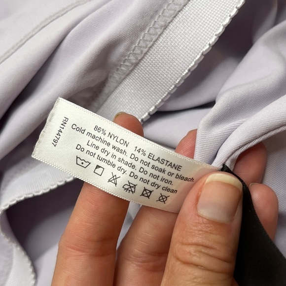 Blackmilk | Matte Black Short Sleeve Crop Top | Lavender Sz XXL - Picture 10 of 11